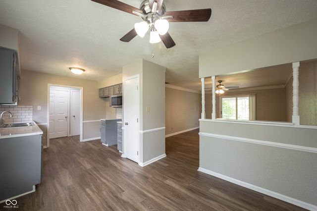 5703 E 17th Street, Indianapolis, IN 46218
