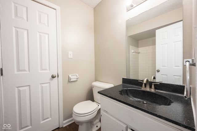 5703 E 17th Street, Indianapolis, IN 46218