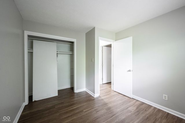 5703 E 17th Street, Indianapolis, IN 46218