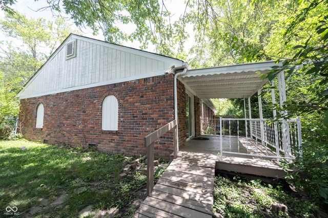5703 E 17th Street, Indianapolis, IN 46218