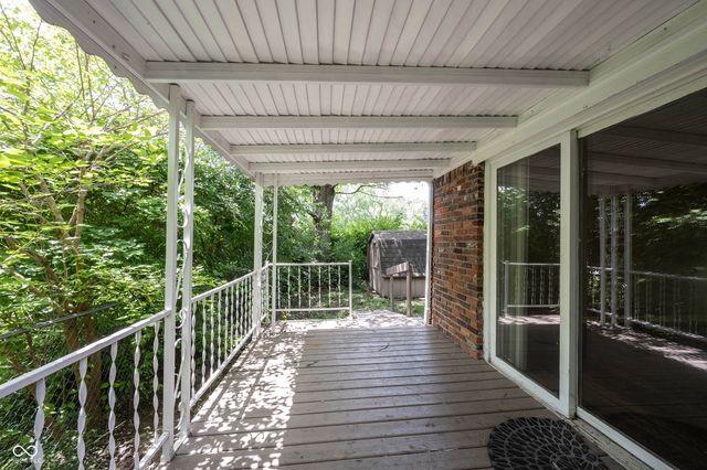 5703 E 17th Street, Indianapolis, IN 46218