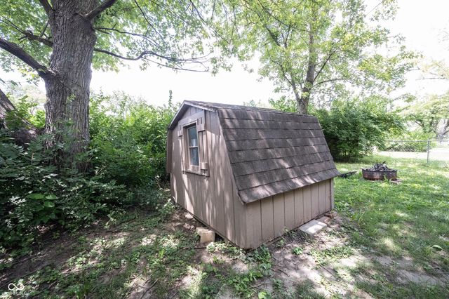 5703 E 17th Street, Indianapolis, IN 46218