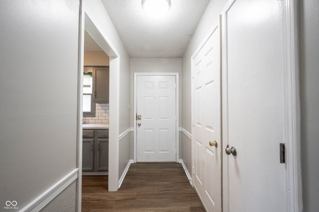 5703 E 17th Street, Indianapolis, IN 46218