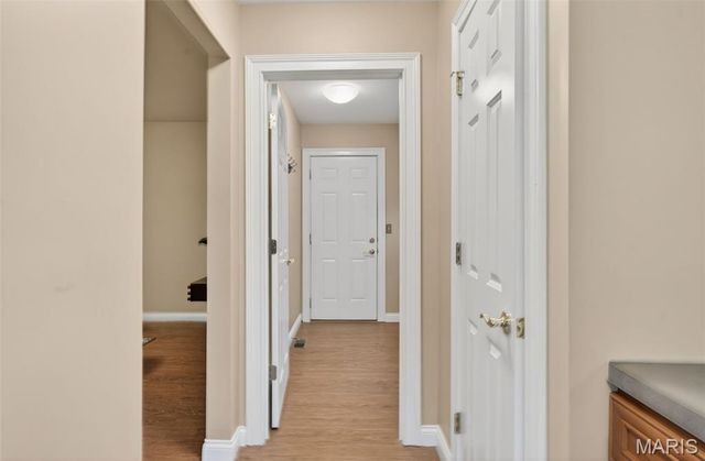 5606 Paris Court, St Louis, MO 63129