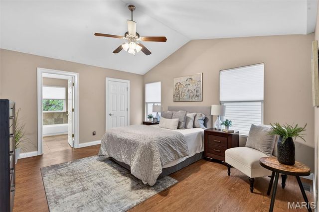 5606 Paris Court, St Louis, MO 63129