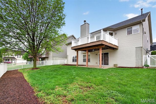 5606 Paris Court, St Louis, MO 63129