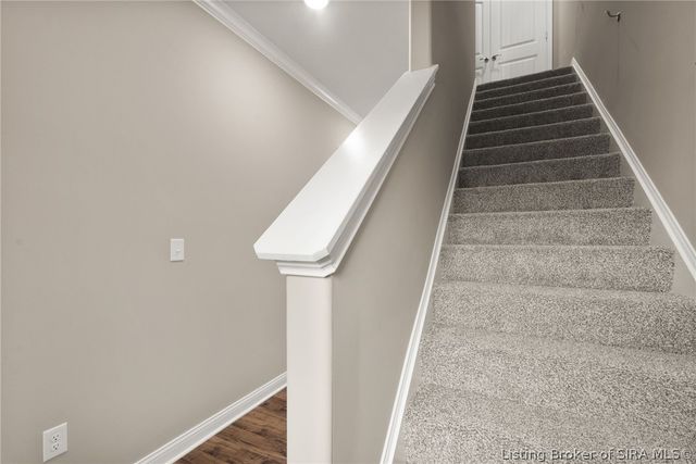 1557 Cypress Cove NW, Corydon, IN 47112