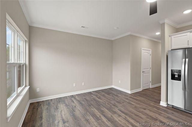 1557 Cypress Cove NW, Corydon, IN 47112