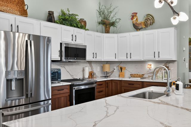 321 Herrington Woods Road, Harrodsburg, KY 40330