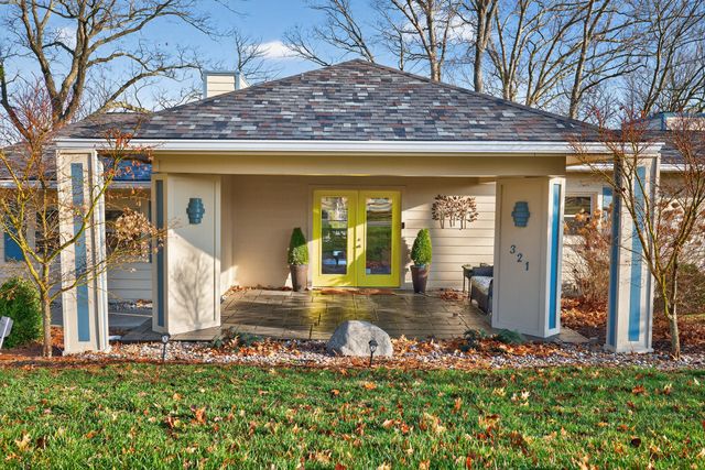 321 Herrington Woods Road, Harrodsburg, KY 40330