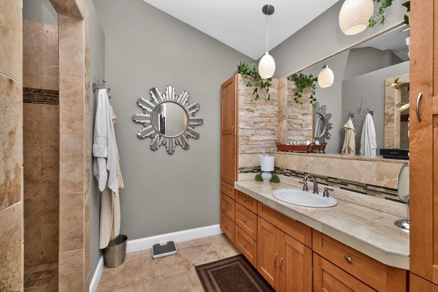 321 Herrington Woods Road, Harrodsburg, KY 40330