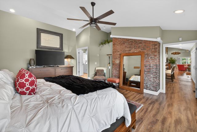 321 Herrington Woods Road, Harrodsburg, KY 40330