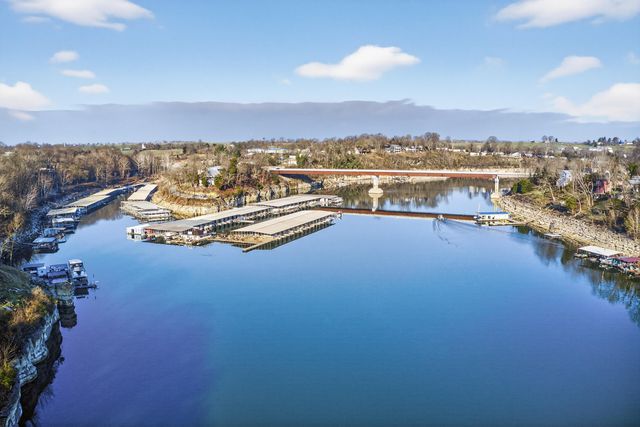 321 Herrington Woods Road, Harrodsburg, KY 40330