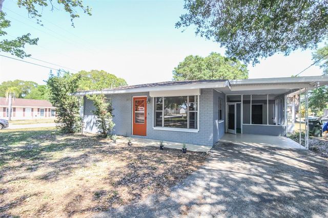 2896 MEADOW LAKE AVENUE, Largo, FL 33771