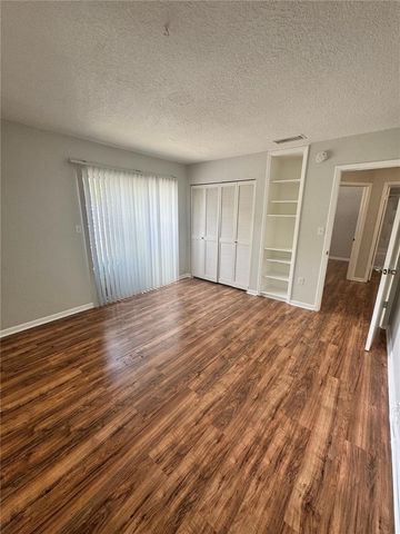 2896 MEADOW LAKE AVENUE, Largo, FL 33771