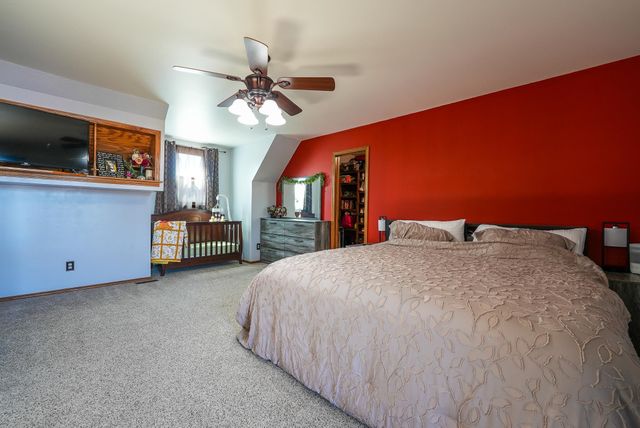 1214 McCaskey Dr, Rose Hill, KS 67133