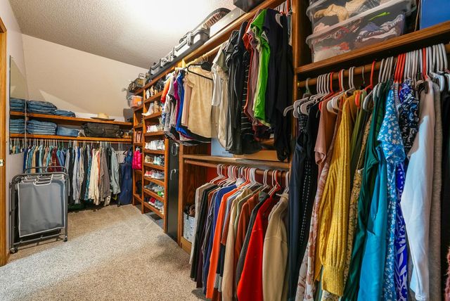 1214 McCaskey Dr, Rose Hill, KS 67133