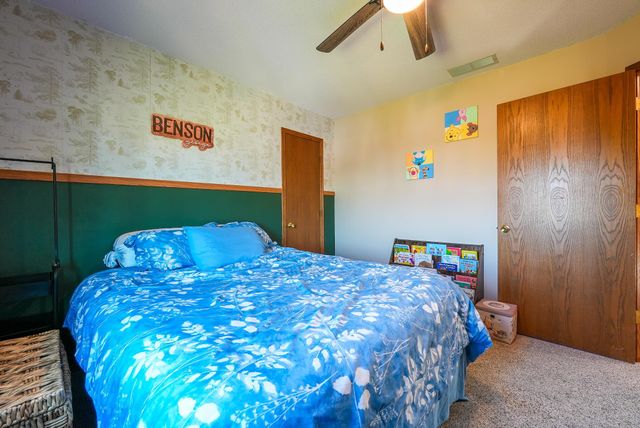 1214 McCaskey Dr, Rose Hill, KS 67133