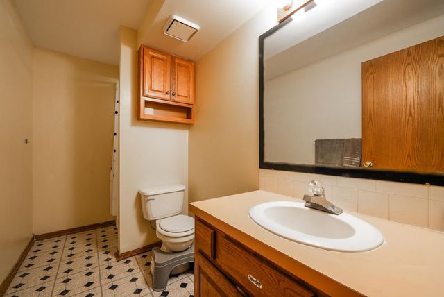 1214 McCaskey Dr, Rose Hill, KS 67133
