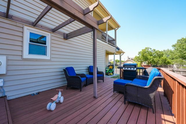 1214 McCaskey Dr, Rose Hill, KS 67133