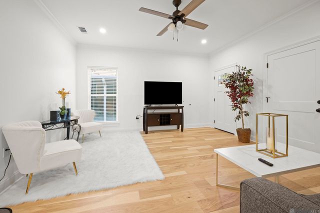 3252 Jackson St, Baker, LA 70714