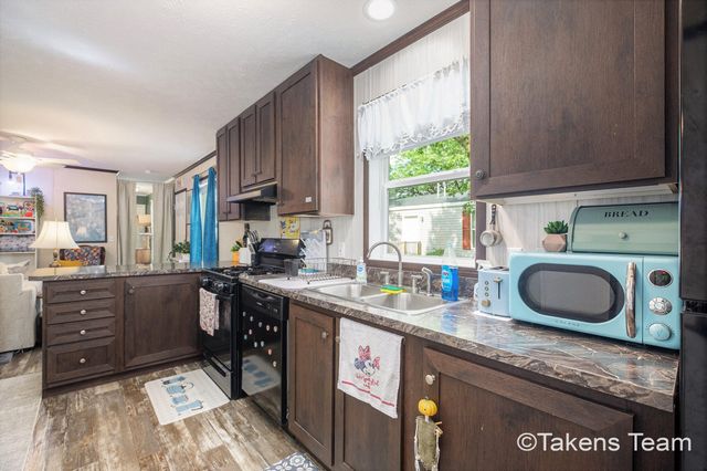 14474 Winding Creek Lane, West Olive, MI 49460