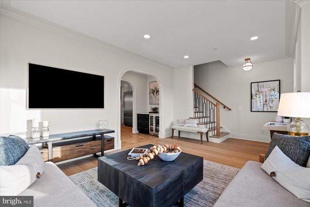 107 N WEST ST, Alexandria, VA 22314