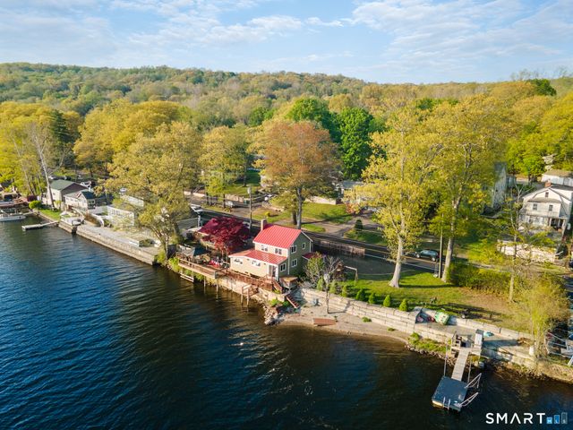 3 Roosevelt Drive, Seymour, CT 06483