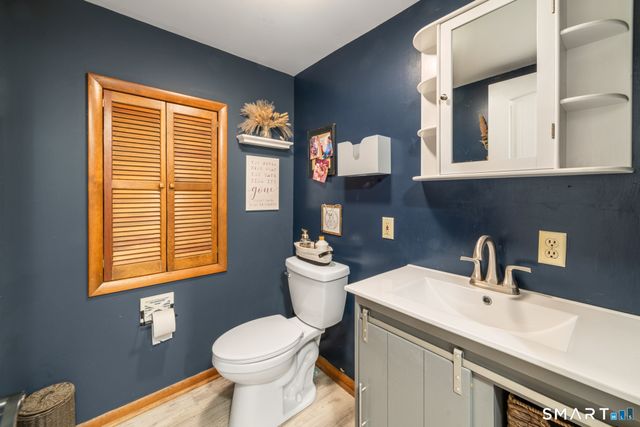 3 Roosevelt Drive, Seymour, CT 06483