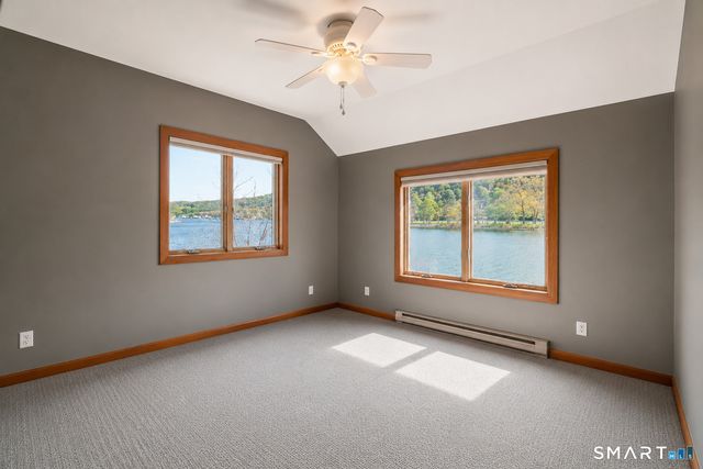 3 Roosevelt Drive, Seymour, CT 06483