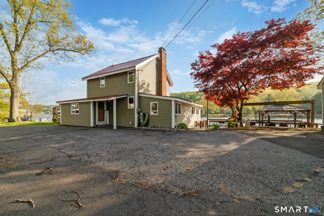 3 Roosevelt Drive, Seymour, CT 06483