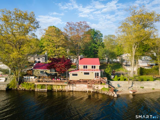 3 Roosevelt Drive, Seymour, CT 06483