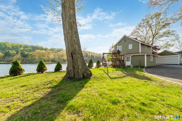 3 Roosevelt Drive, Seymour, CT 06483