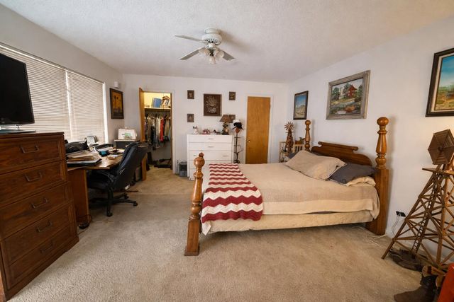 501 W 1st Street, Hale Center, TX 79041