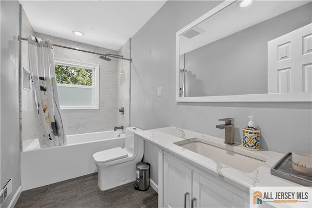 1 Perry Road, East Brunswick, NJ 08816