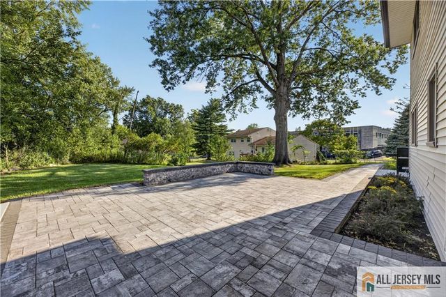 1 Perry Road, East Brunswick, NJ 08816