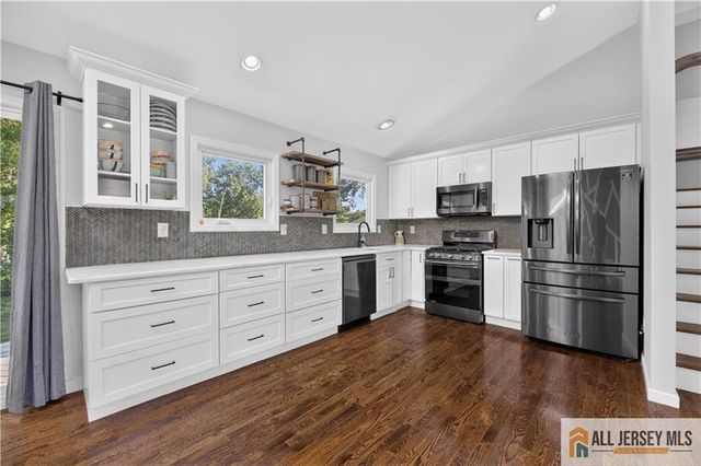 1 Perry Road, East Brunswick, NJ 08816