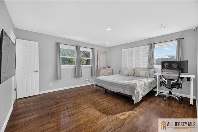 1 Perry Road, East Brunswick, NJ 08816