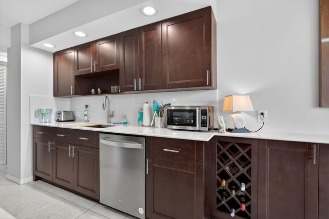 1500 N Ocean Boulevard 602, Pompano Beach, FL 33062