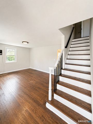 405 Wilcoxson Avenue, Stratford, CT 06614