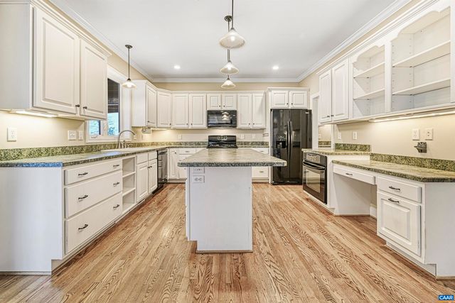 4885 MECHUMS RIVER RD, Charlottesville, VA 22901