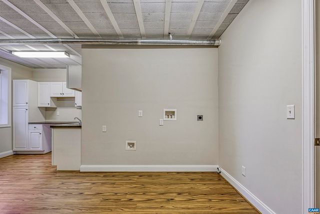 4885 MECHUMS RIVER RD, Charlottesville, VA 22901