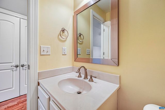 4885 MECHUMS RIVER RD, Charlottesville, VA 22901