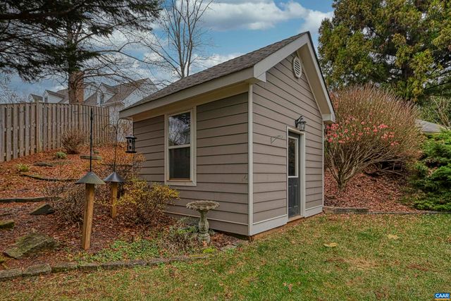 4885 MECHUMS RIVER RD, Charlottesville, VA 22901