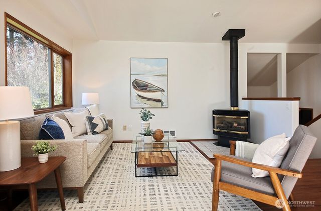 5947 Sundown Lane, Freeland, WA 98249