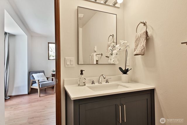 5947 Sundown Lane, Freeland, WA 98249