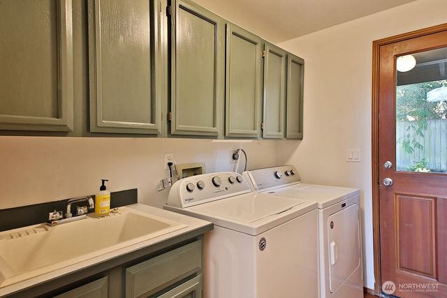 5947 Sundown Lane, Freeland, WA 98249