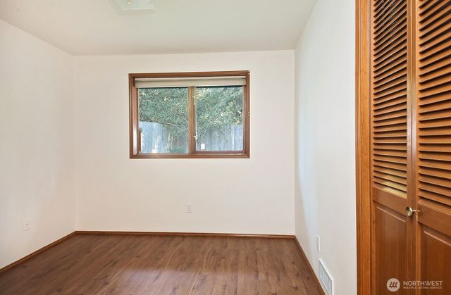 5947 Sundown Lane, Freeland, WA 98249