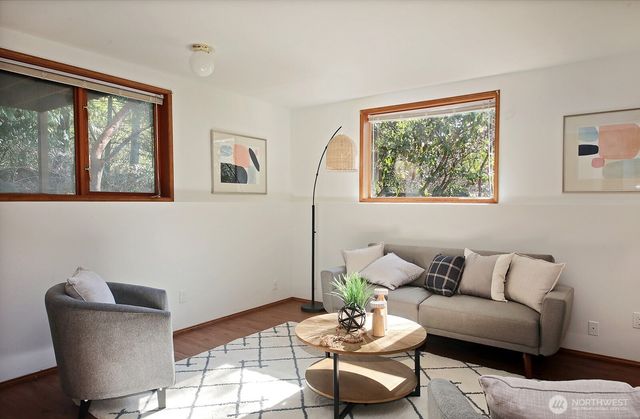 5947 Sundown Lane, Freeland, WA 98249