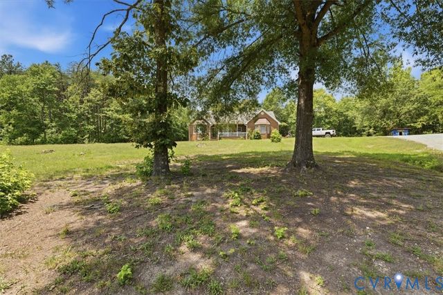 72 Bransford Rd, Cumberland, VA 23040